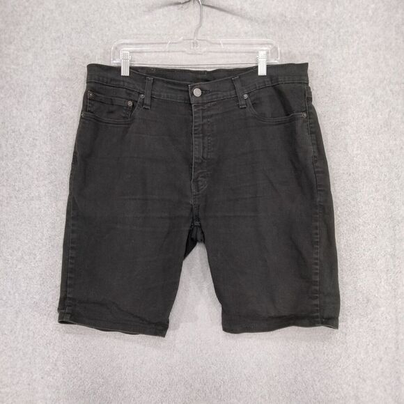 Levis Jean Shorts Mens Sz 38 x 9" Denim Black Cut Off Bermuda  Relaxed Denim - Picture 1 of 11